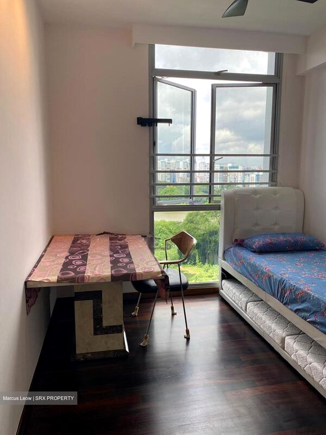 The Lakeshore (D22), Condominium #520034711